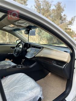 تويوتا أفالون